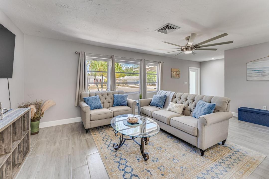 Photo of Others in Gulf Gate Estates
