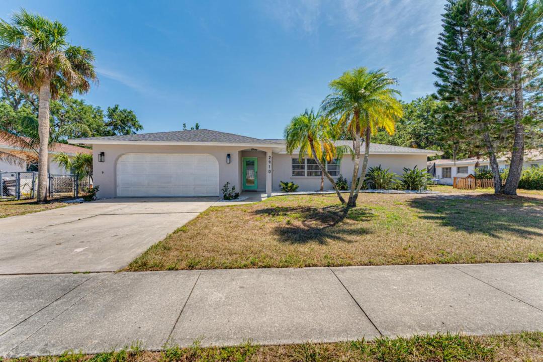 Photo of Others in Gulf Gate Estates