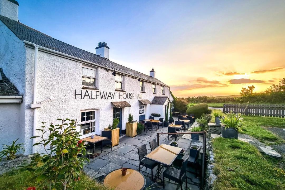 Photo of Others in Winnard's Perch