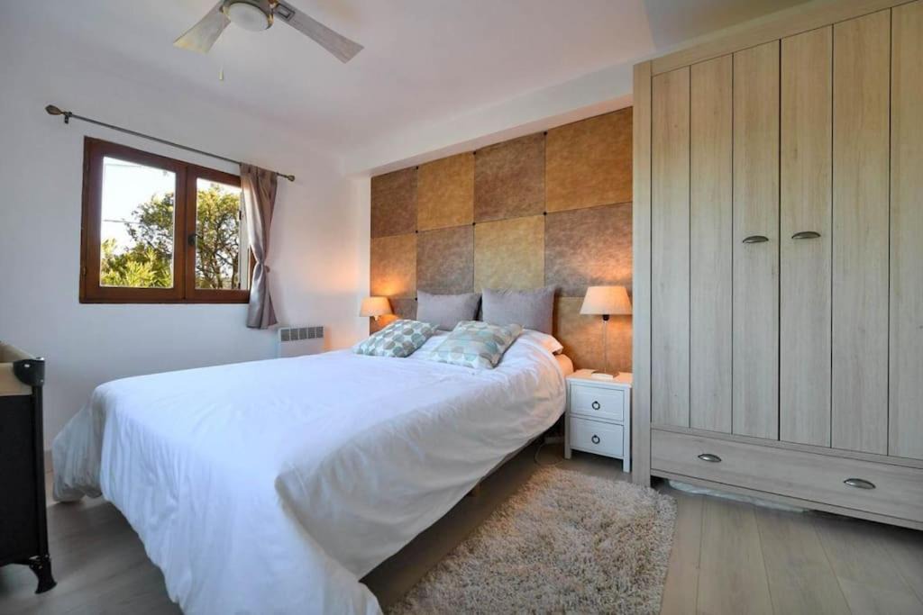 Photo of Others in Belvezet