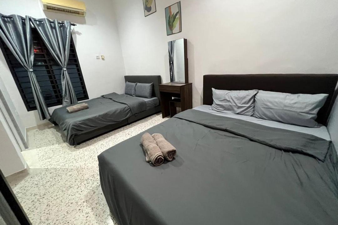 Photo of Bedroom in Taman Pantai Dickson