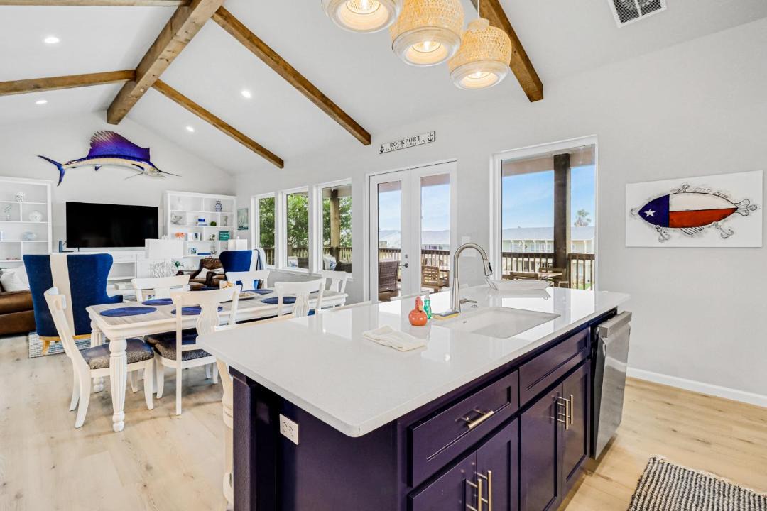 Photo of Kitchen in City-by-the Sea