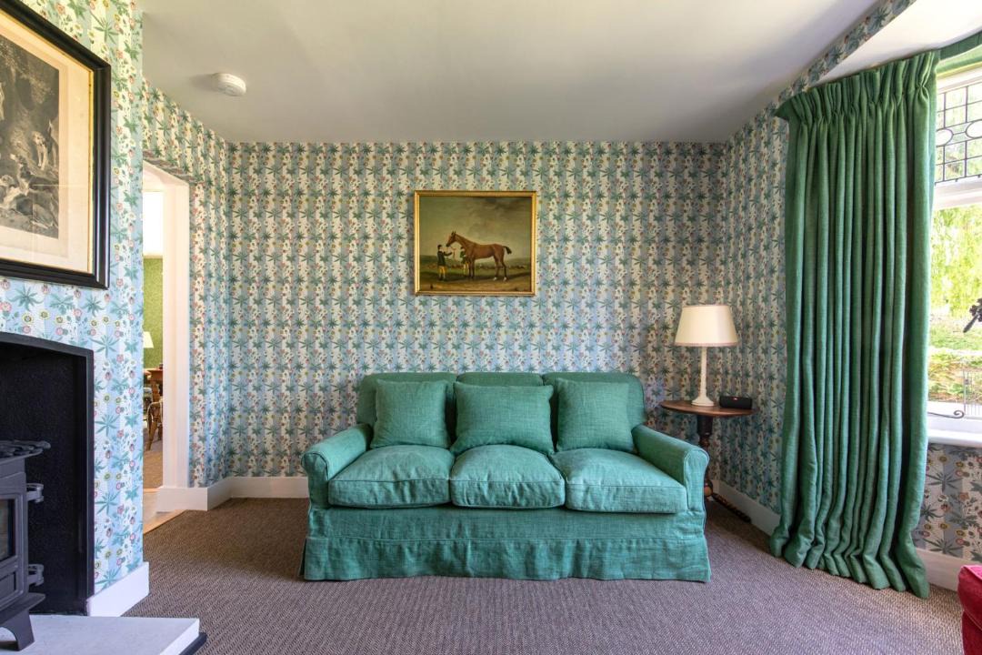 Photo of Others in Waddesdon