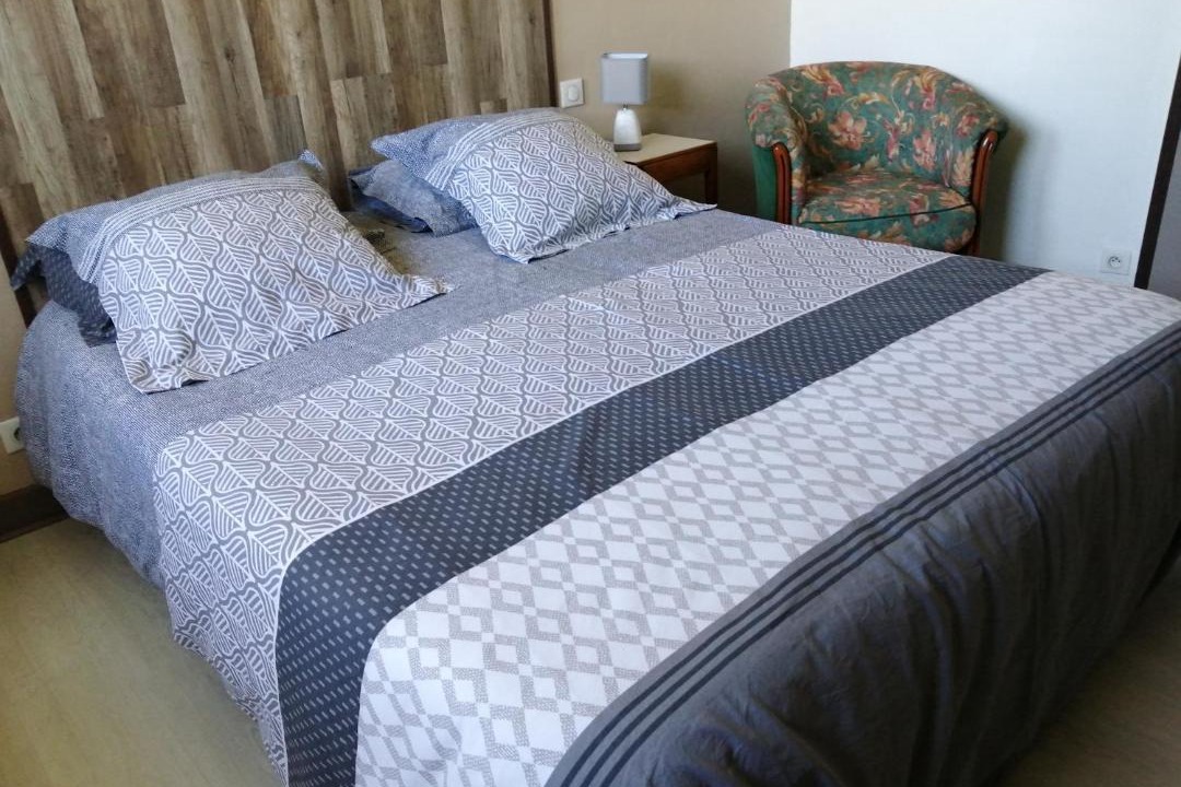 Photo of Bedroom in Mailhac-sur-Benaize