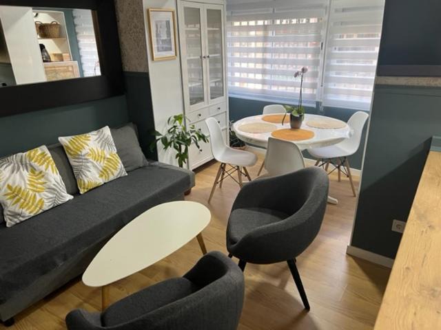 Photo of Livingroom in San Diego