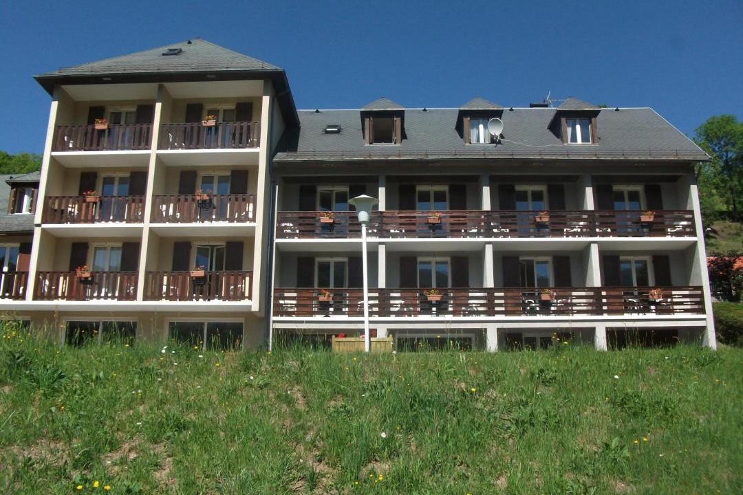 Photo of Others in Saint-Jacques-des-Blats