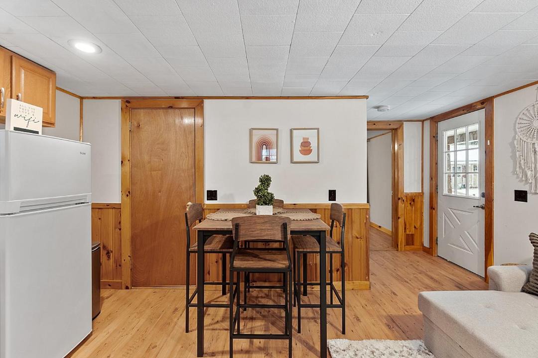 Photo of Livingroom in Thornton