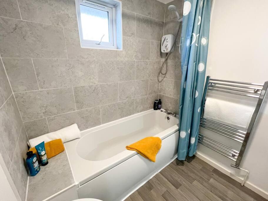 Photo of Bathroom in Knowle Sands