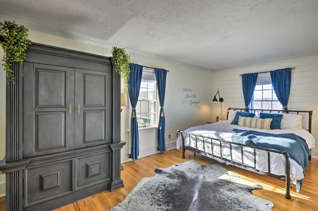 Photo of Others in Tully