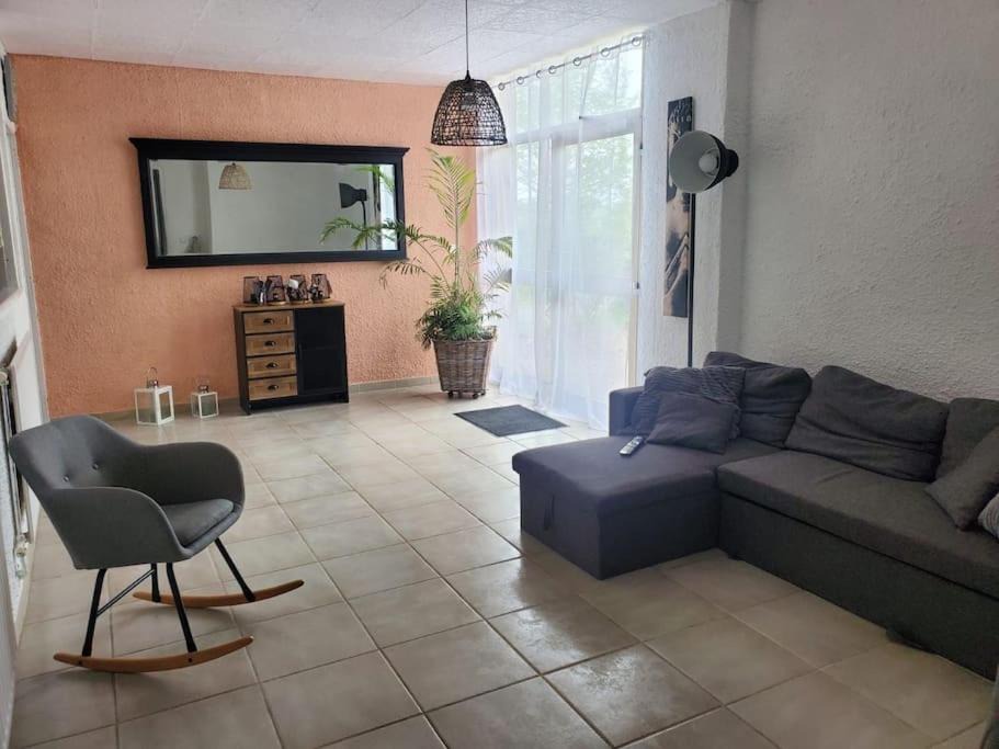 Photo of Livingroom in Gavarret-sur-Aulouste
