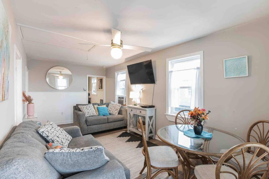 Photo of Others in Goshen