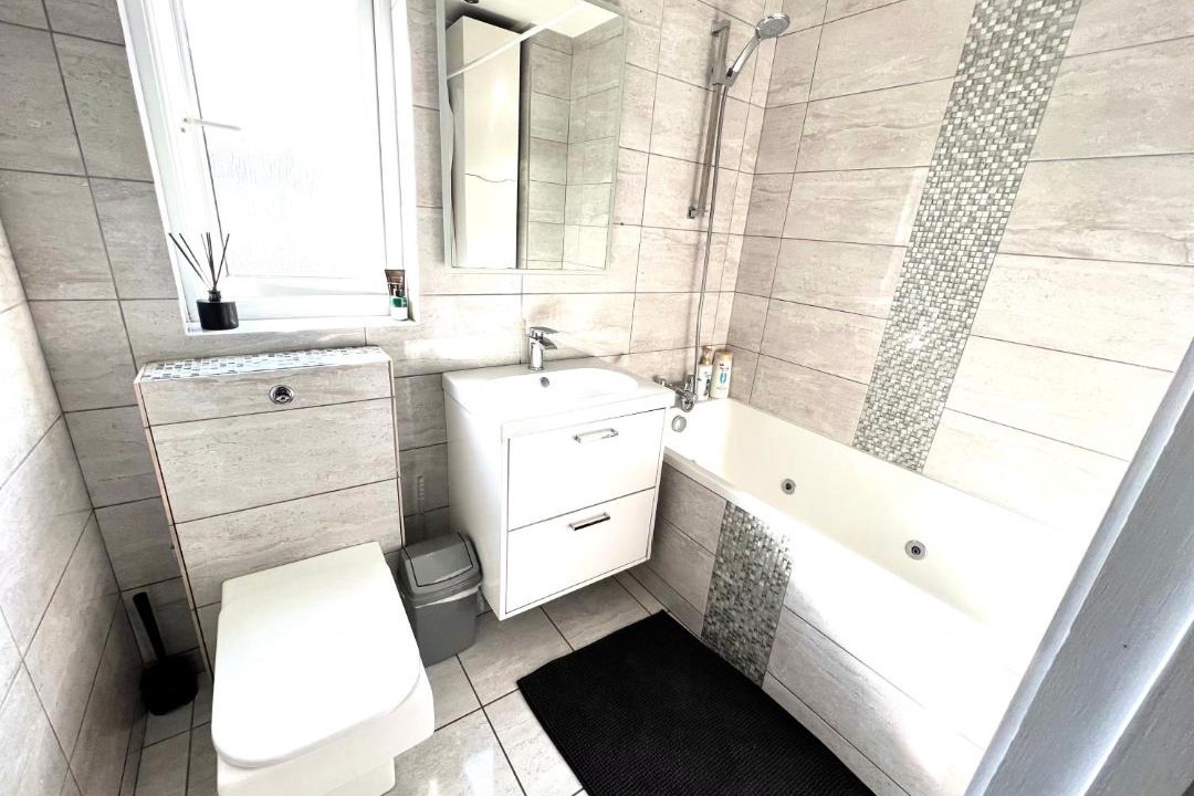 Photo of Bathroom in Whitefoot