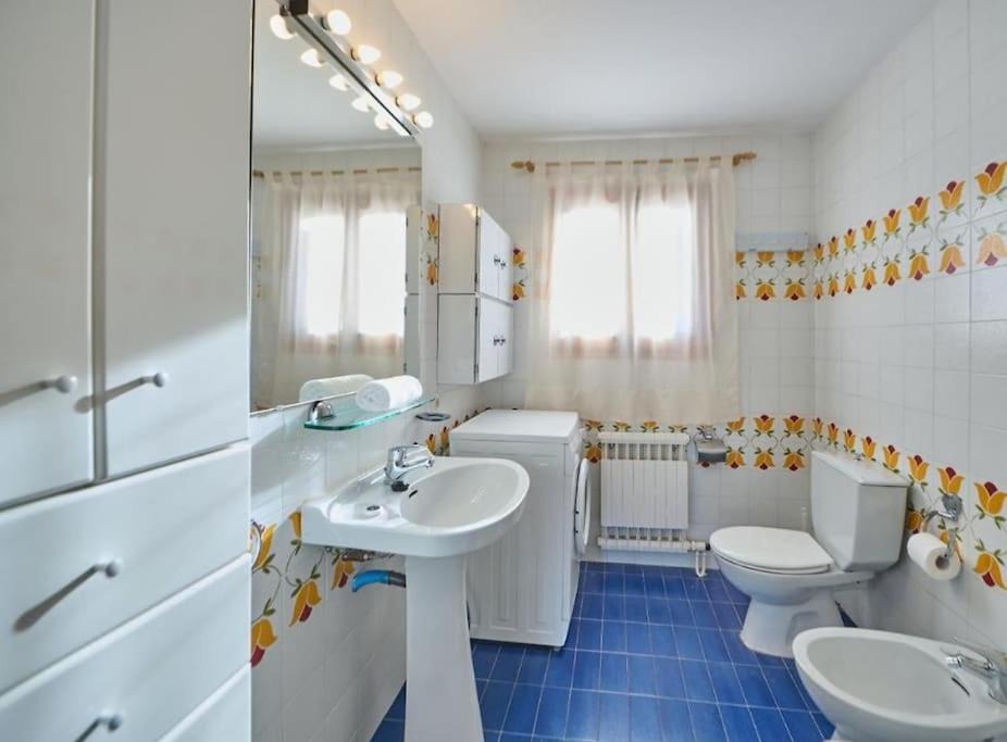 Photo of Bathroom in El Vilar d'Urtx