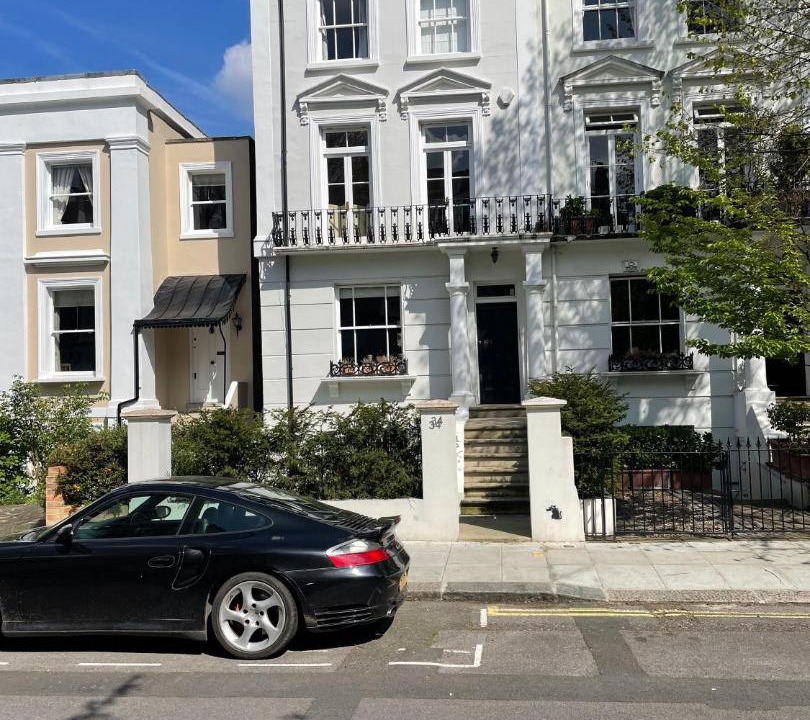 Photo of Others in Notting Hill