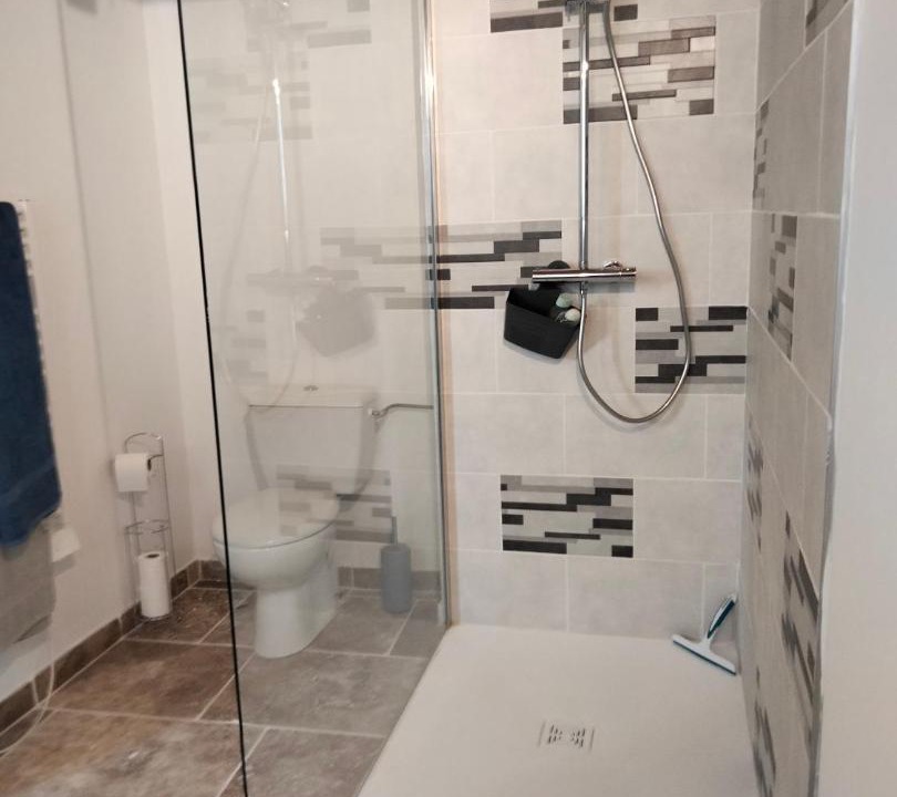 Photo of Others in Chomerac