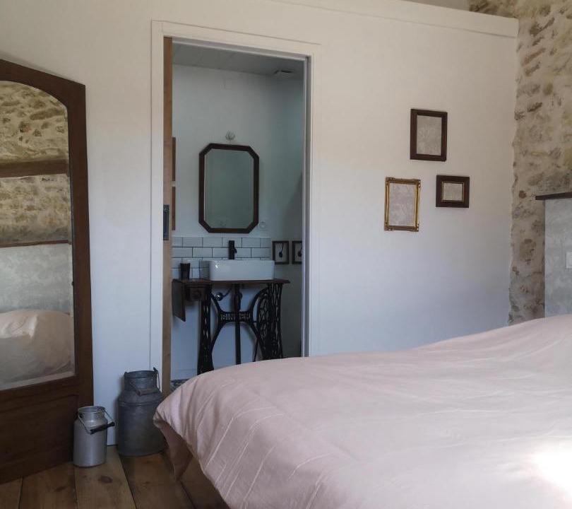 Photo of Bedroom in Maylis