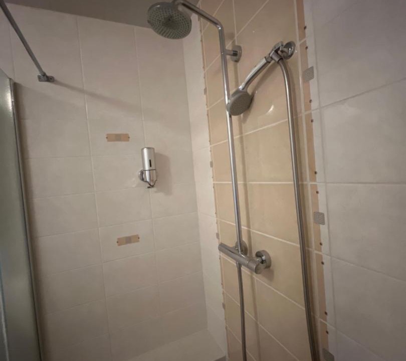 Photo of Bathroom in Pressigny