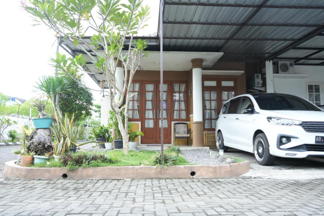 Photo of Buildings in Banguntapan