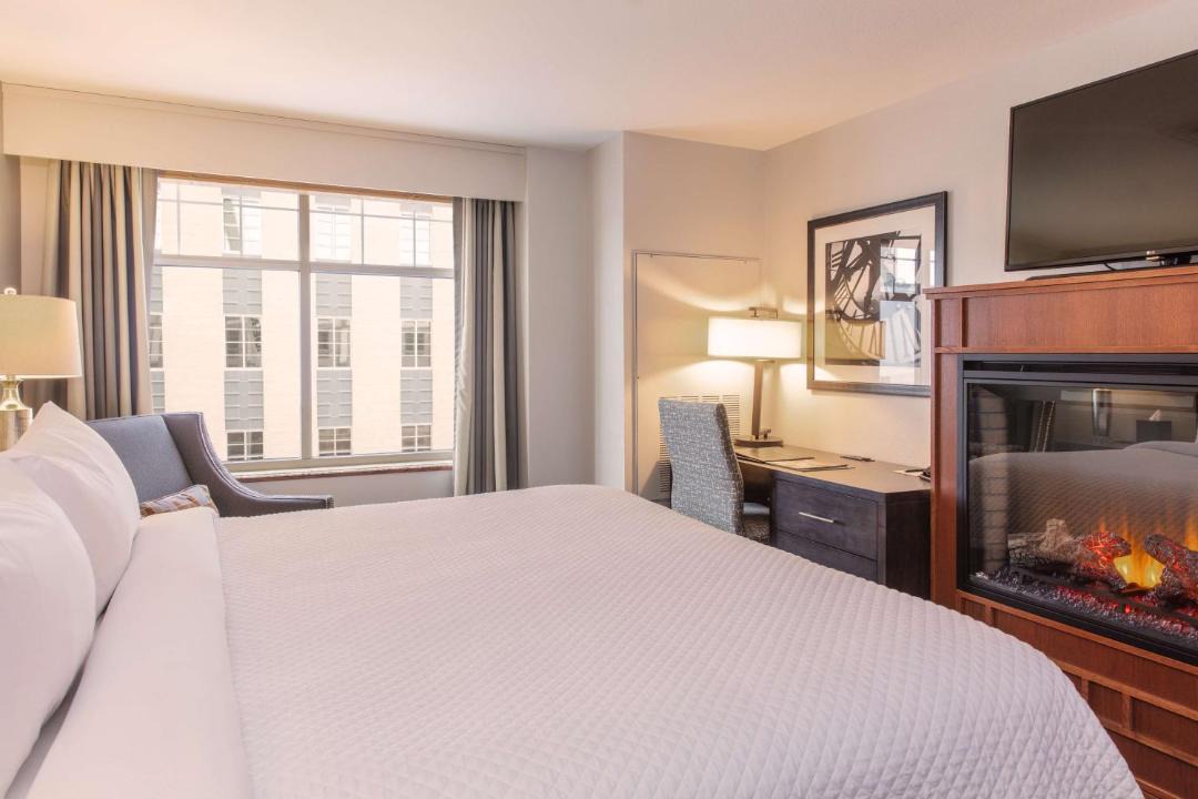 Photo of Bedroom in College Avenue Historic District