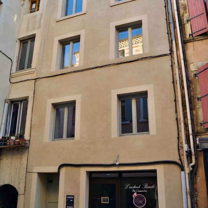 Photo of Buildings in Crest