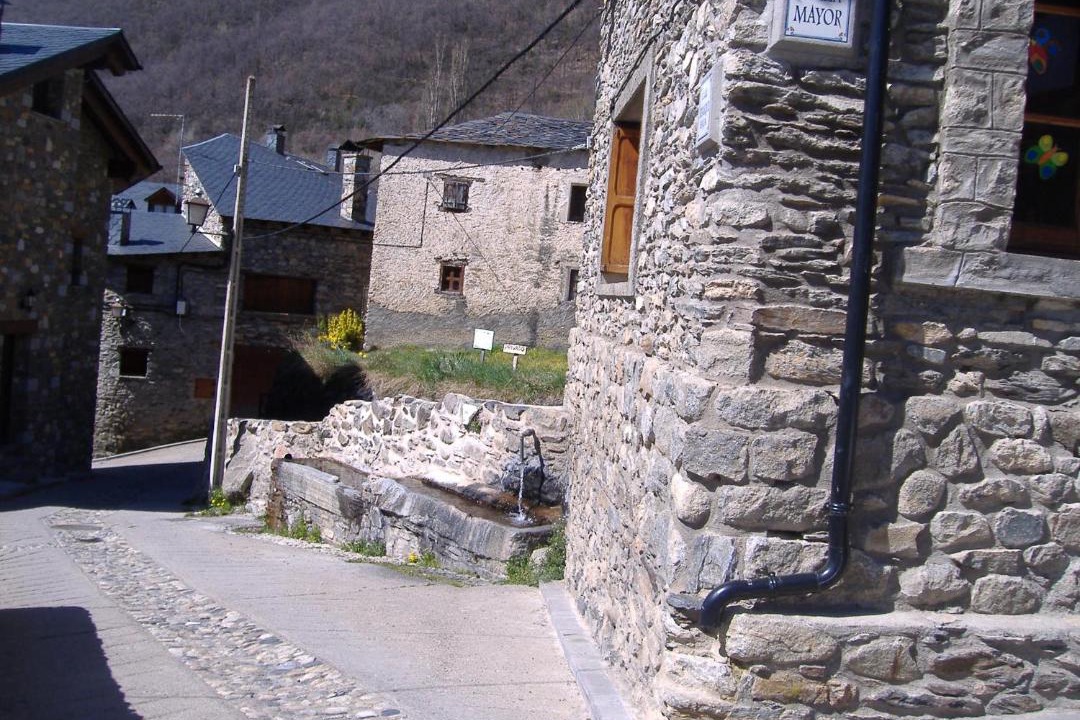 Photo of Others in Sahun