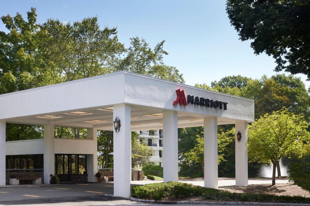 Photo of Buildings in Park Ridge