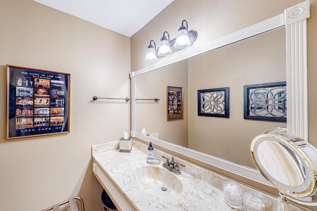 Photo of Bathroom in Lake Lure