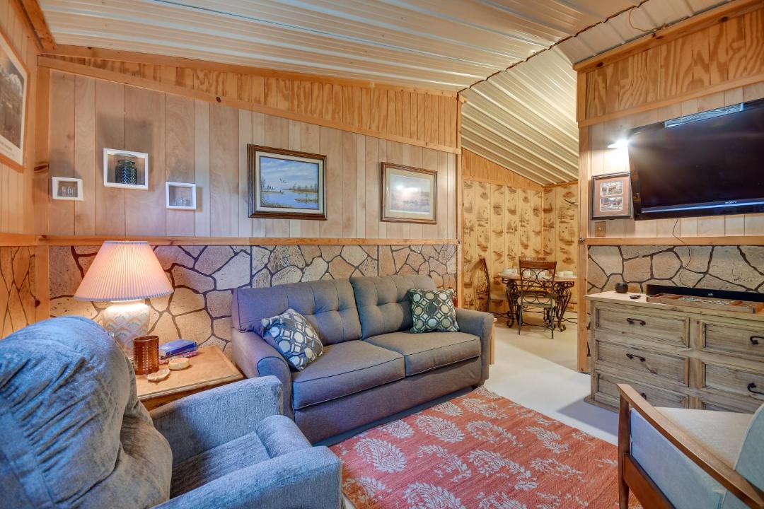 Photo of Livingroom in Crowell