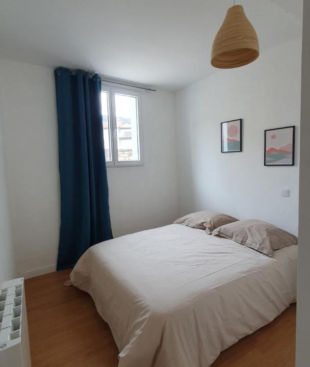 Photo of Bedroom in Lagnieu