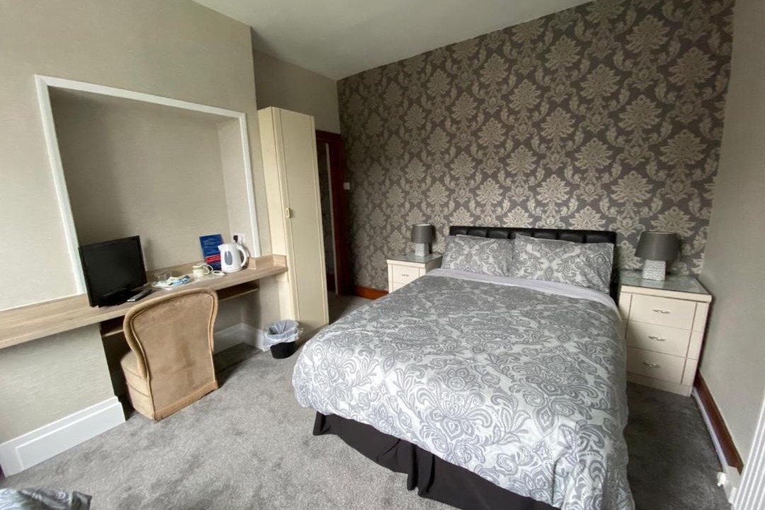 Photo of Others in Hoole