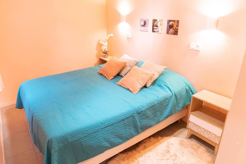Photo of Bedroom in Amiens