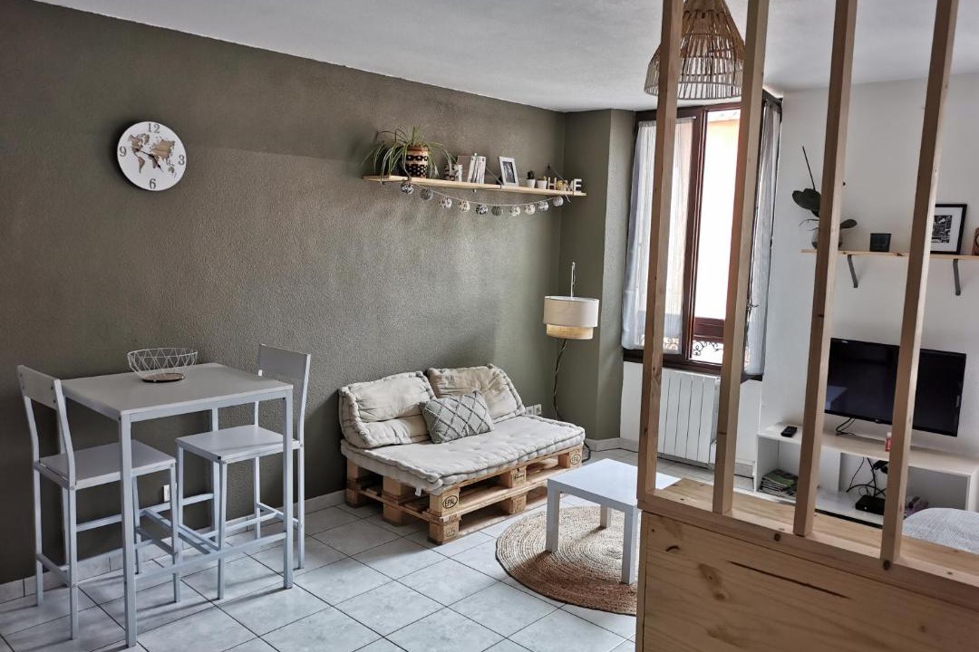 Photo of Others in Gap