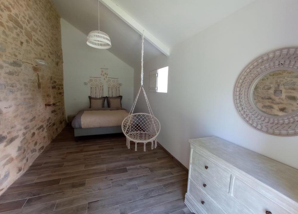 Photo of Others in Saint-Vincent-sur-Oust