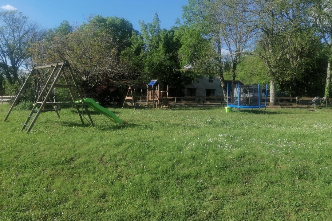 Photo of Others in Saint-Aubin-de-Nabirat