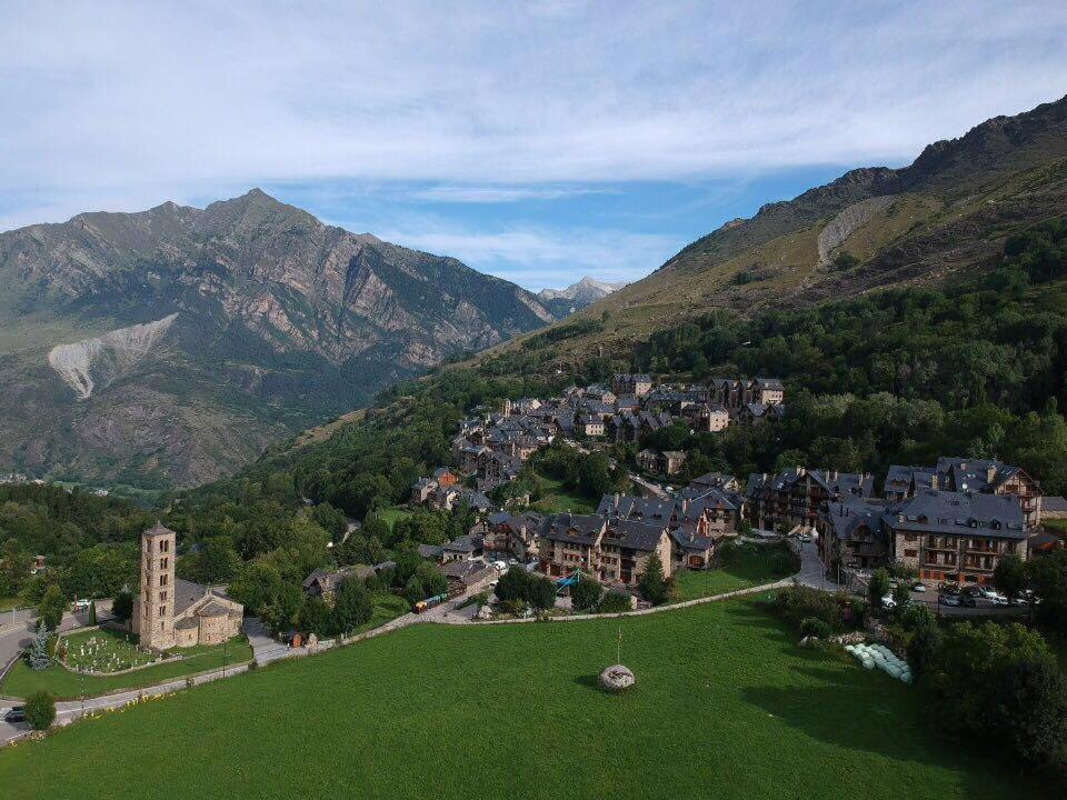 Photo of Others in Taull