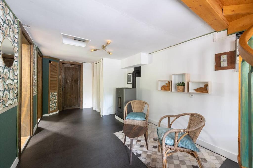 Photo of Livingroom in Champdray