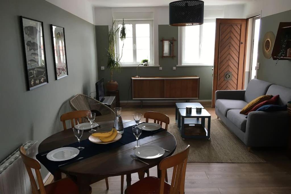 Photo of Livingroom in Calais City Center