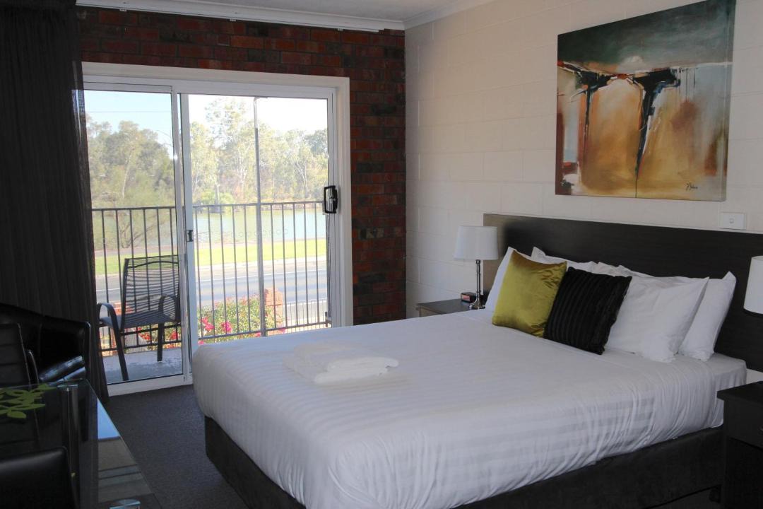 Photo of Others in Gol Gol