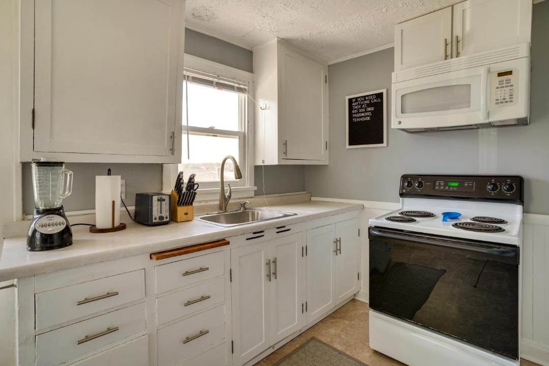 Photo of Kitchen in Mound