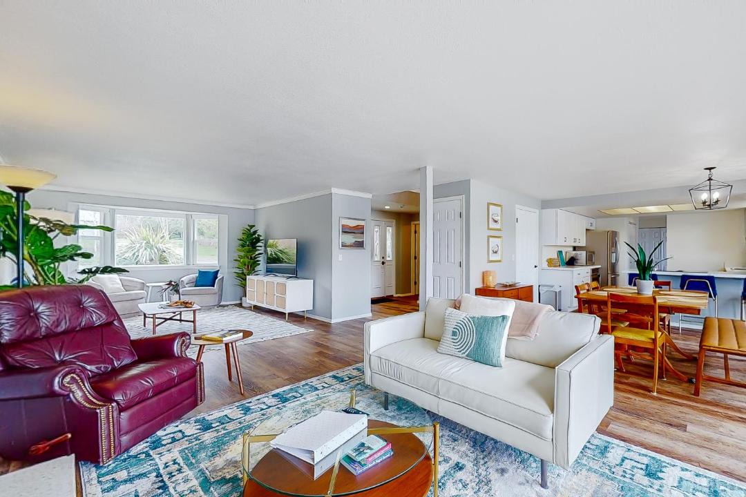 Photo of Others in Agate