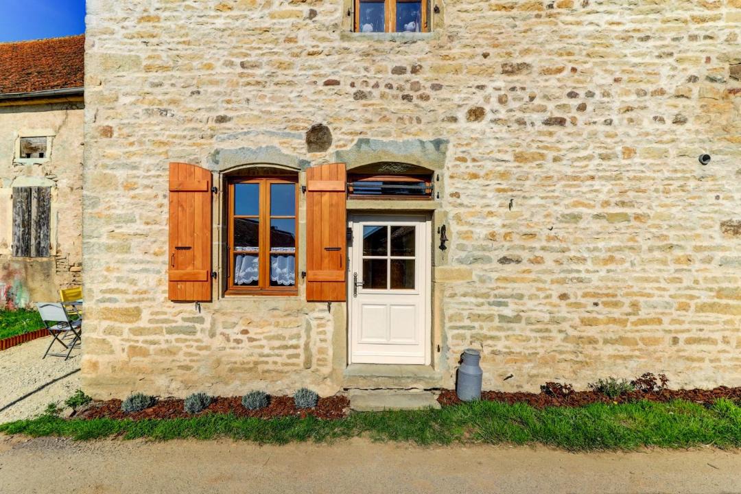 Photo of Buildings in Collonge-en-Charollais
