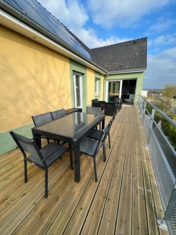 Photo of Patio Balcony in Mers-les-Bains