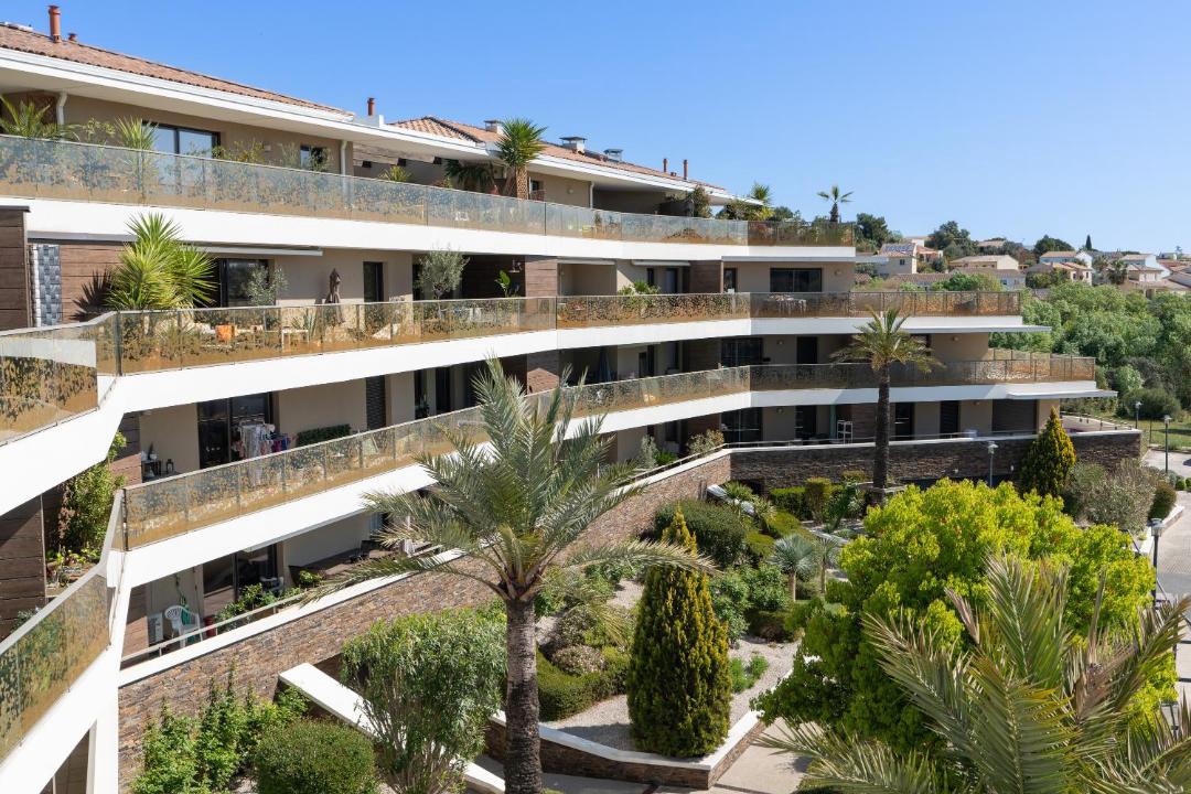 Photo of Others in Le Cres