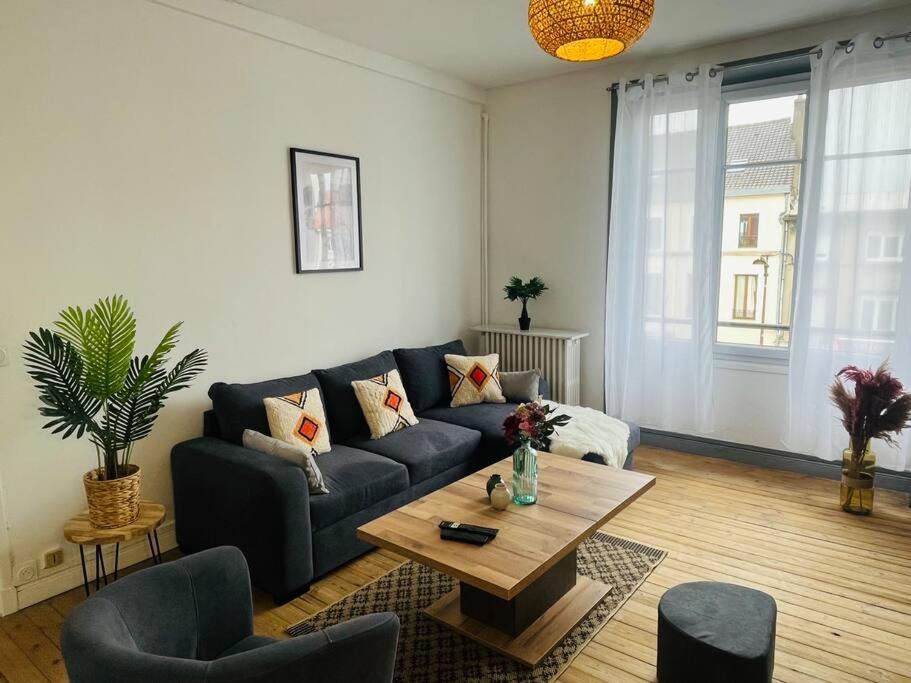 Photo of Livingroom in Dernier Sou