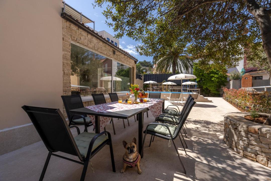 Photo of Patio Balcony in Cove Murtar