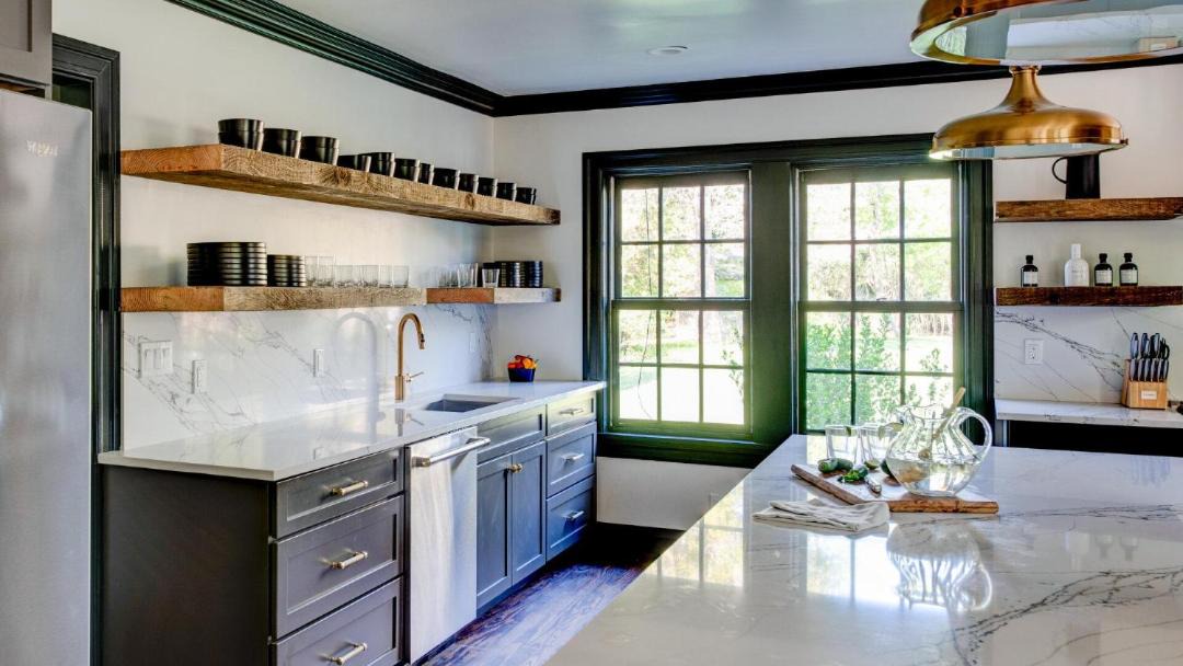 Photo of Others in Village of Southampton