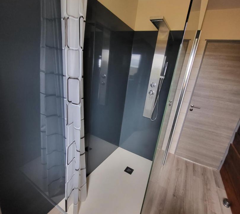 Photo of Bathroom in Saint-Moreil