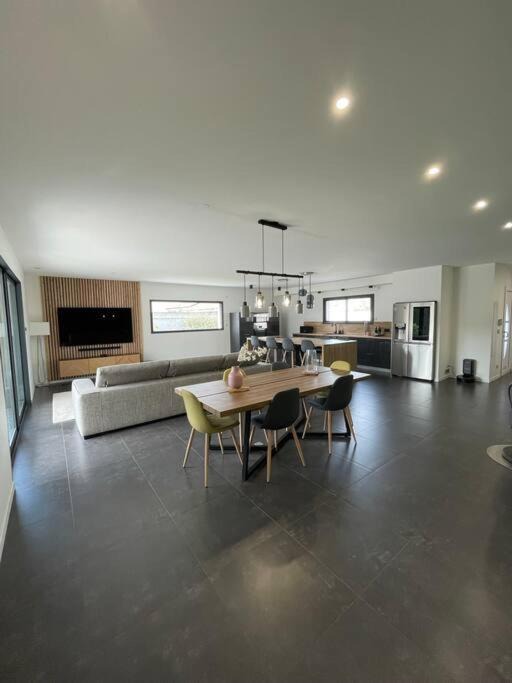 Photo of Others in Veauchette