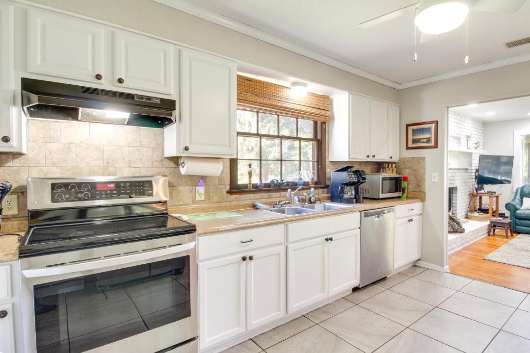 Photo of Others in Crescent