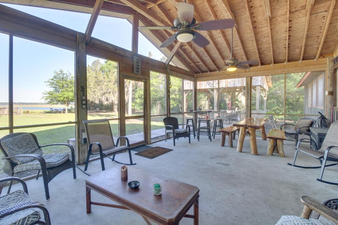 Photo of Others in Crescent